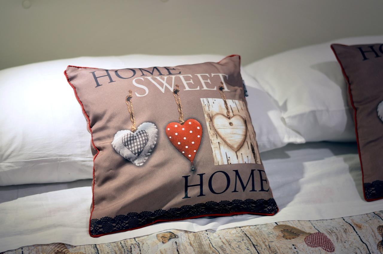 Home sweet home Cathedral Napels Buitenkant foto