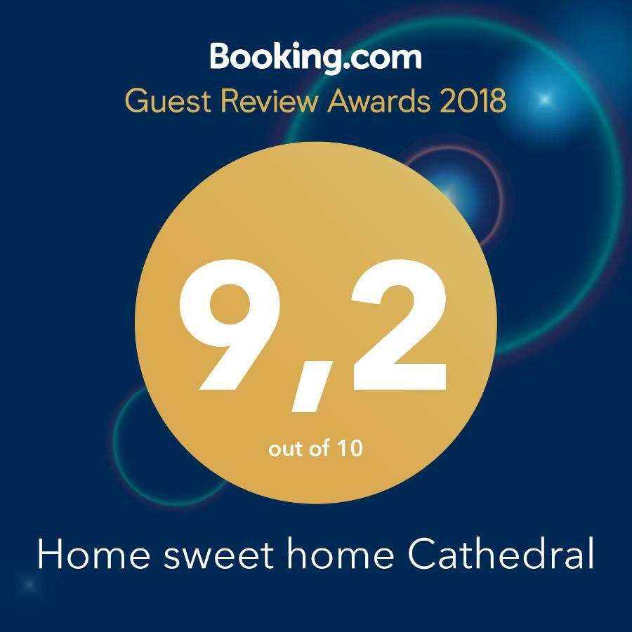Home sweet home Cathedral Napels Buitenkant foto